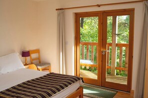 3 habitaciones, wifi gratis y ropa de cama