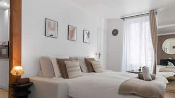 Fer et planche Ă repasser, lit parapluie, Wi-Fi, draps fournis