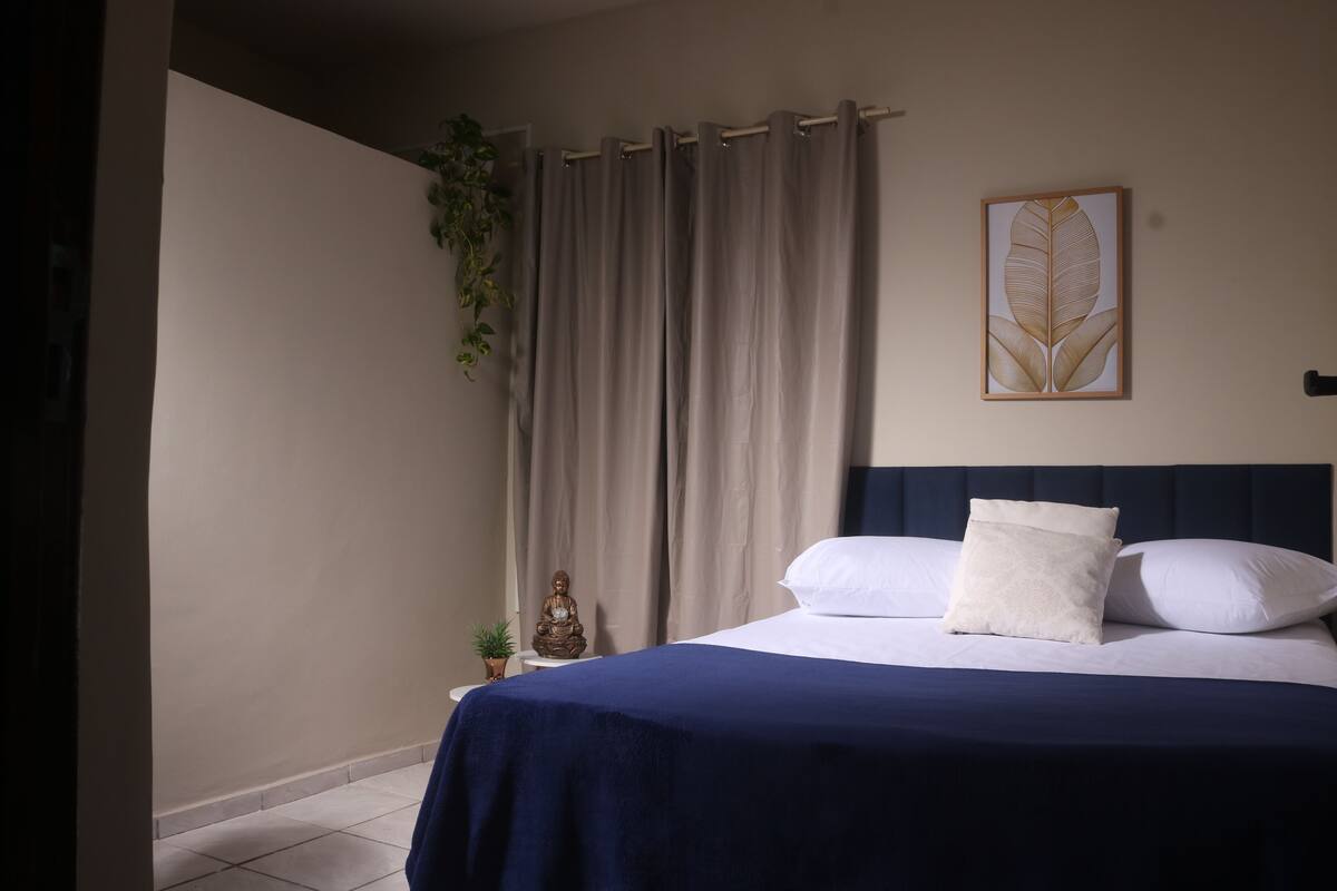 Kahden hengen comfort-huone | Työpöytä, ilmainen Wi-Fi