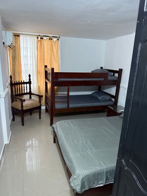 2 bedrooms, WiFi