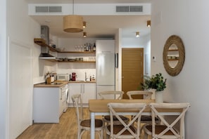 Fridge, microwave, dishwasher, toaster