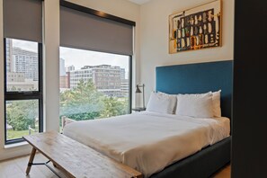 Standard Apartment, 1 Katil Ratu (Queen) dengan Katil Sofa, City View | Peralatan tempat tidur premium, tilam berlapik