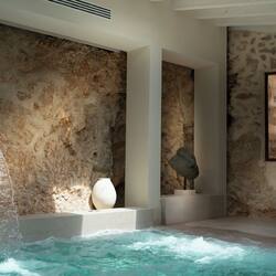 Outdoor treatment area, massages
