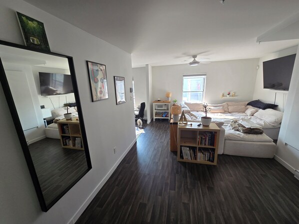 1 chambre, fer et planche à repasser, Wi-Fi, draps fournis