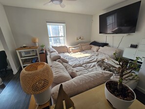 Living area - RENT/LOGEMENT Grand Prix F1 - Montréal (June 13 to 16, 2025) (Montréal)