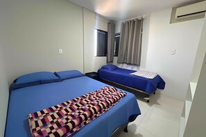 3 bedrooms, iron/ironing board, WiFi