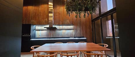 Apartment | Dining