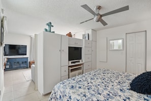 1 Schlafzimmer, Bügeleisen/Bügelbrett, kostenloses WLAN, Bettwäsche