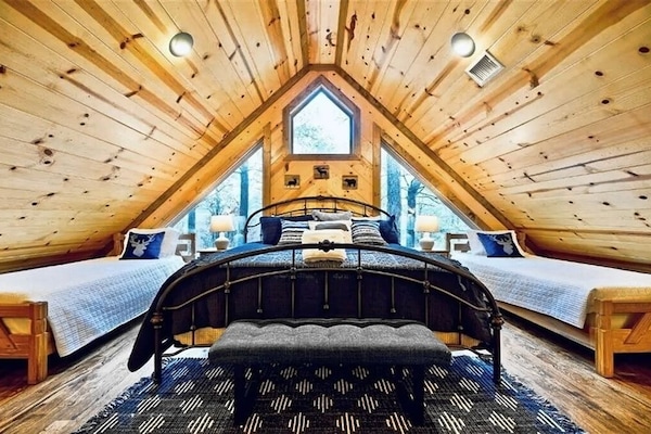 6 dormitorios, tabla de planchar con plancha, wifi gratis y ropa de cama