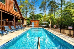 Outdoor pool, a heated pool