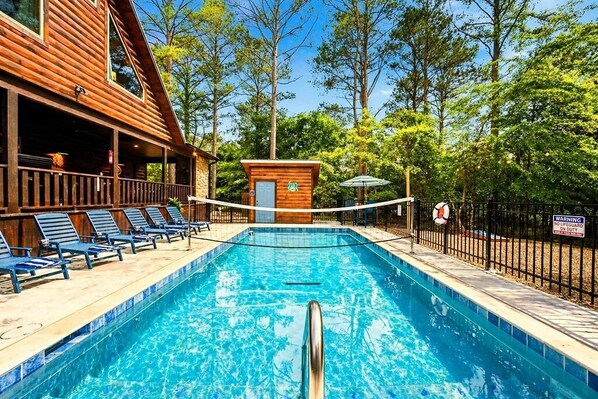Outdoor pool, a heated pool