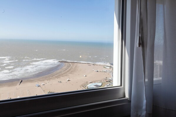 Appartement, 3 chambres, vue mer (33A) | Vue sur la plage/l’océan