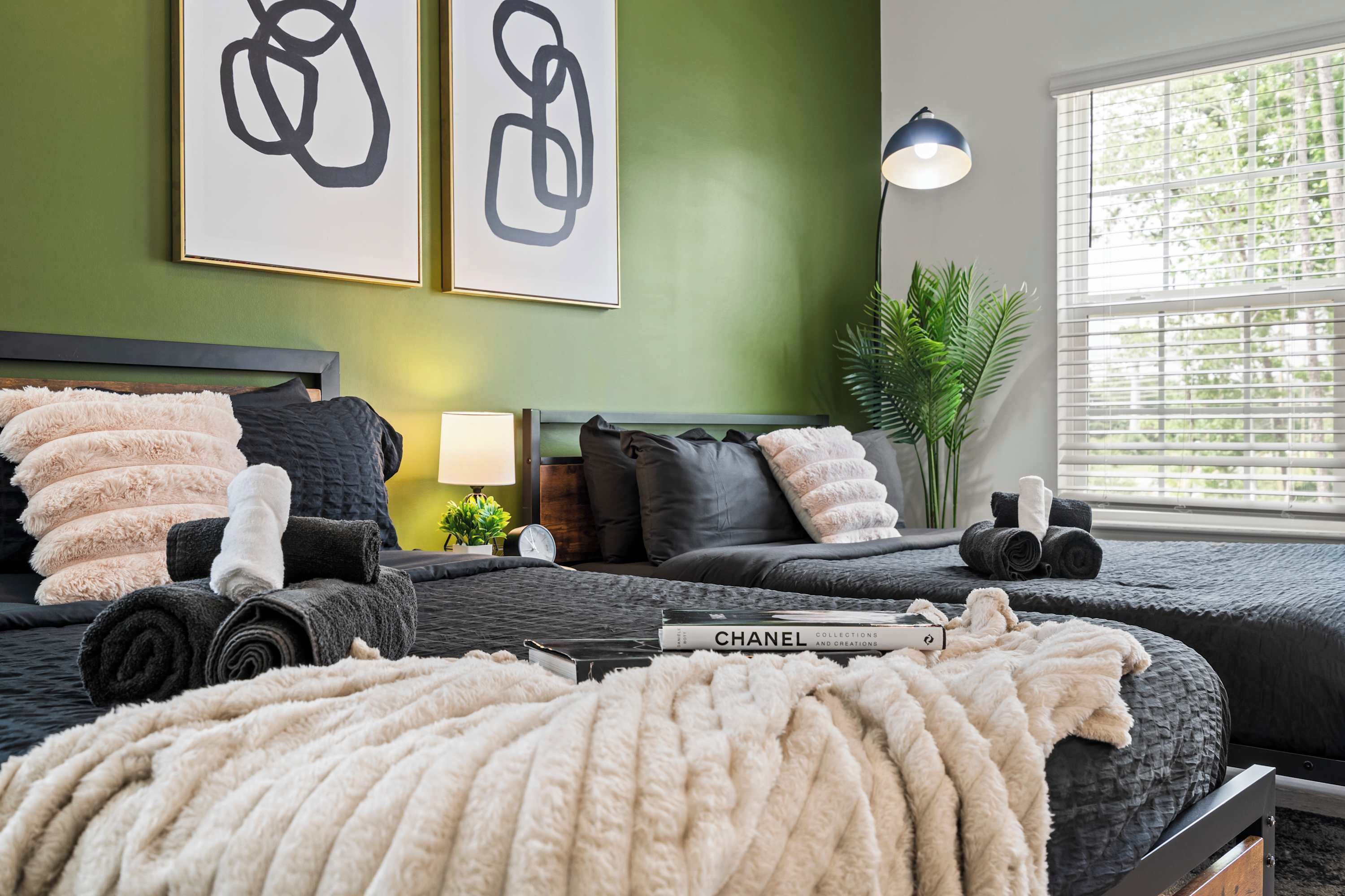 Fer et planche à repasser, Wi-Fi, draps fournis