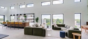 Luxe King 2BR Suite in South End Charlotte!