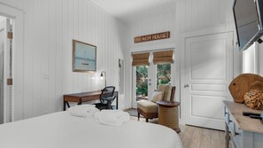 House, Multiple Beds, Patio, Garden View (Crow's Nest) | 4 bedrooms, individually decorated, individually furnished, desk