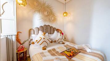 Executive Double Room | Iron/ironing board, free WiFi