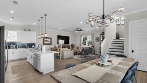 4 chambres, décoration personnalisée, ameublement personnalisé