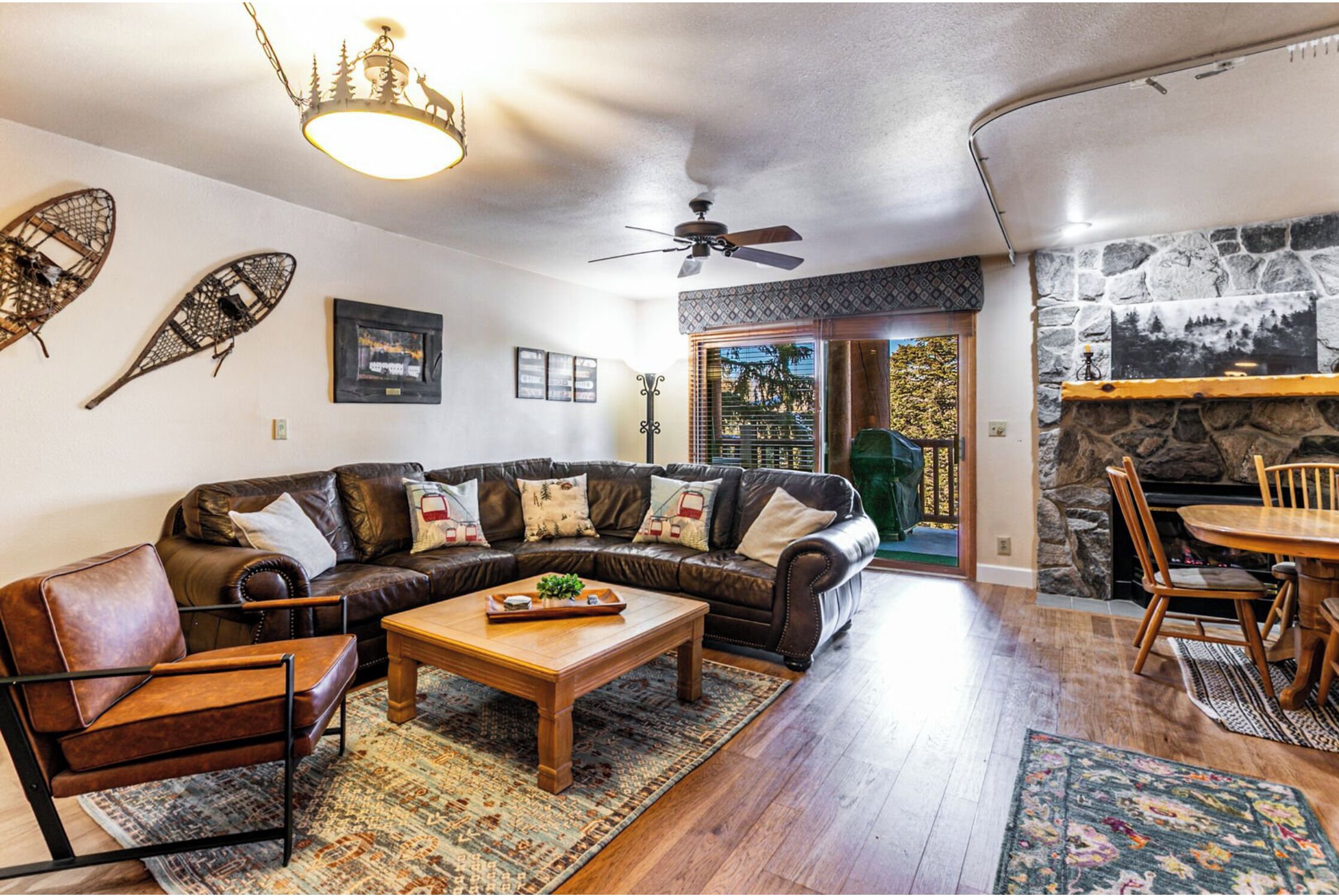 豪華公寓客房 | 起居區