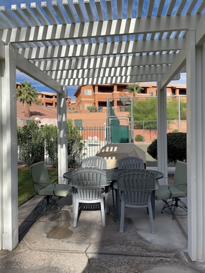 BBQ/picnic area - Highland Estates Condotel (Mesquite)