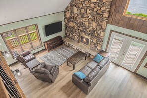 Téléviseur, foyer, jeux vidéo