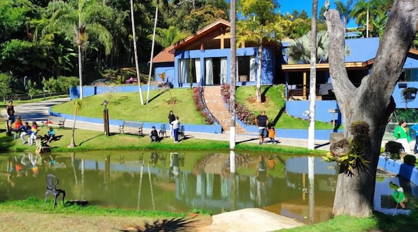 Front of property - Pousada Recanto da Cascata (Aguas de Lindoia)