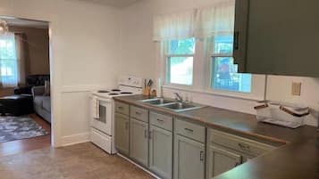 Microwave, stovetop, dishwasher