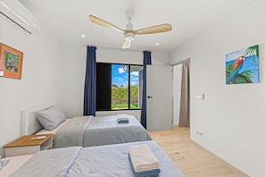 2 Schlafzimmer, Zimmersafe, Bügeleisen/Bügelbrett, kostenloses WLAN