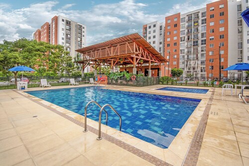 Furnished apartment in Cali South - Ciudad Meléndez, with swimming pool, WiFi 2 Bedrooms
