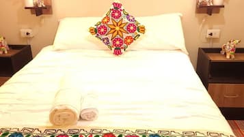 Standard Double Room, City View | Free WiFi
