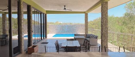 Restauration extérieure