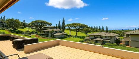 Condo (3 Bedrooms) | Front of property