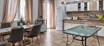 Ceres Apartments