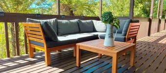 Spa Nest Glenfield｜Spacious 7BR Retreat｜Movie Lounge｜Nice Big Garden｜Kids’ Zone