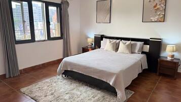 1 habitación, wifi y ropa de cama