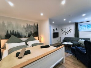 1 chambre, lit parapluie, Wi-Fi gratuit, draps fournis