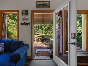 Interior - Wildwood  Cabin in Welches (Mount Hood Village)