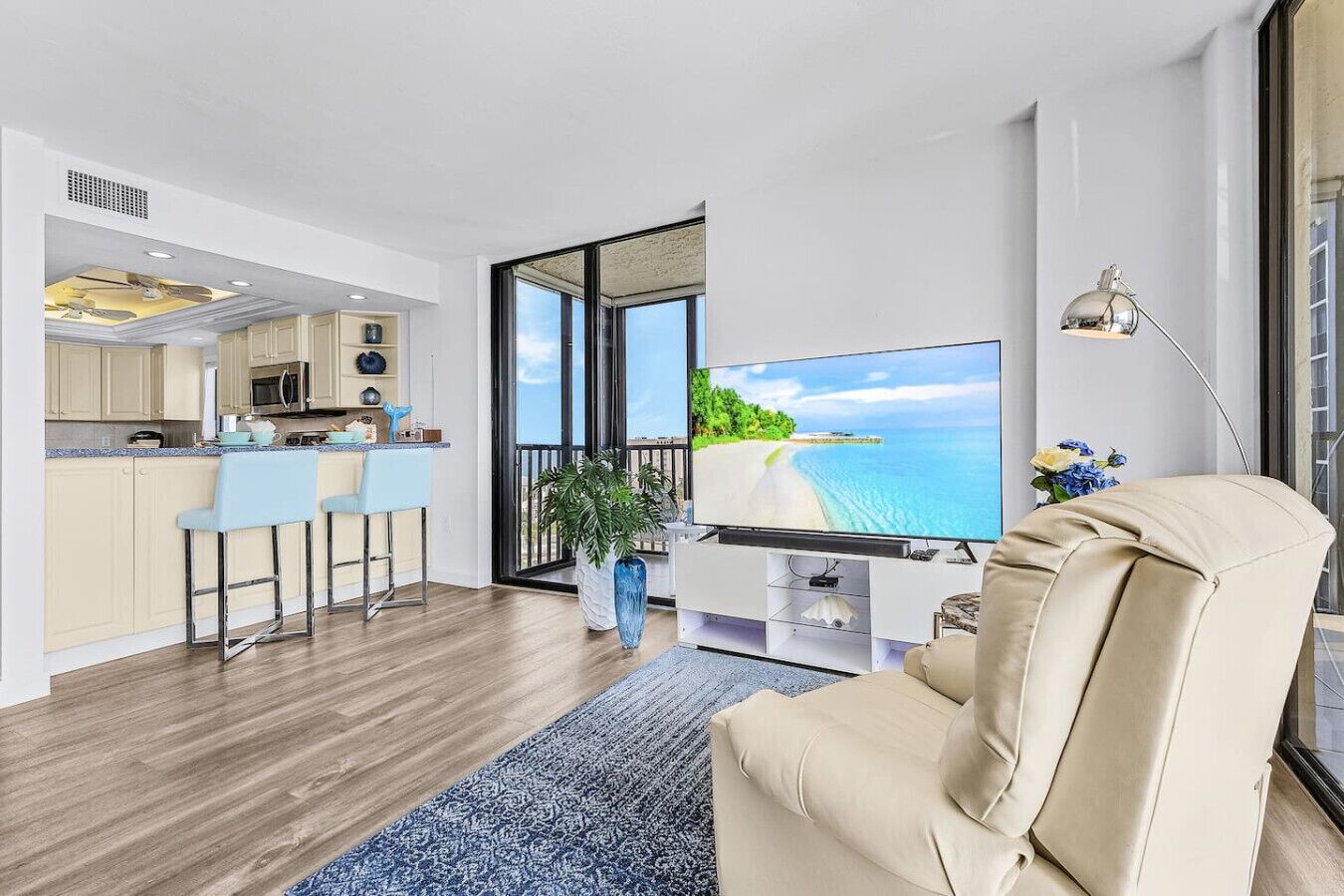 Televisión y estéreo 