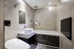 Deluxe | Badezimmer