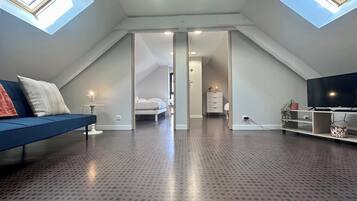 2 dormitoris, planxa i posts de planxar, wifi i roba de llit