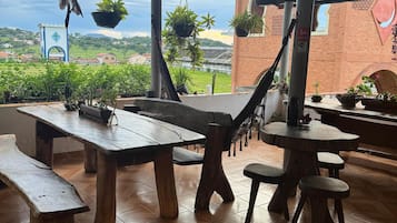 Fridge, microwave, oven, cookware/dishes/utensils