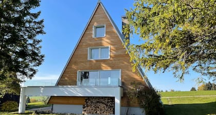 Beautiful holiday home surrounded by nature