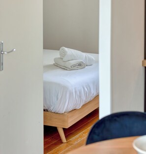 1 habitación, wifi y ropa de cama