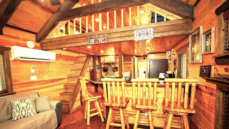 Codex Cabin