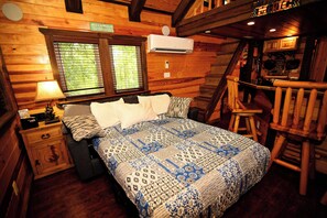 Family Cabin, Hill View | Living area - Codex Cabin (Murfreesboro)