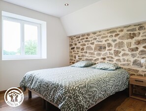 2 bedrooms, free WiFi