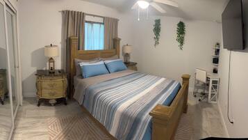 1 chambre, fer et planche à repasser, Wi-Fi gratuit, draps fournis