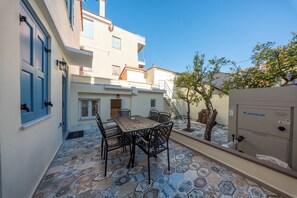 Toetasjesleilighet – superior, terrasse | Utendørsservering