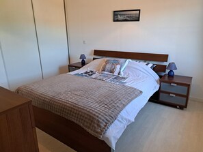 3 bedrooms, WiFi