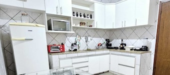 HOSTEL CASTELO , hospedagem e Bem estar;