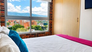 Desk, WiFi (free) - apartament with the best views  (Medellín)